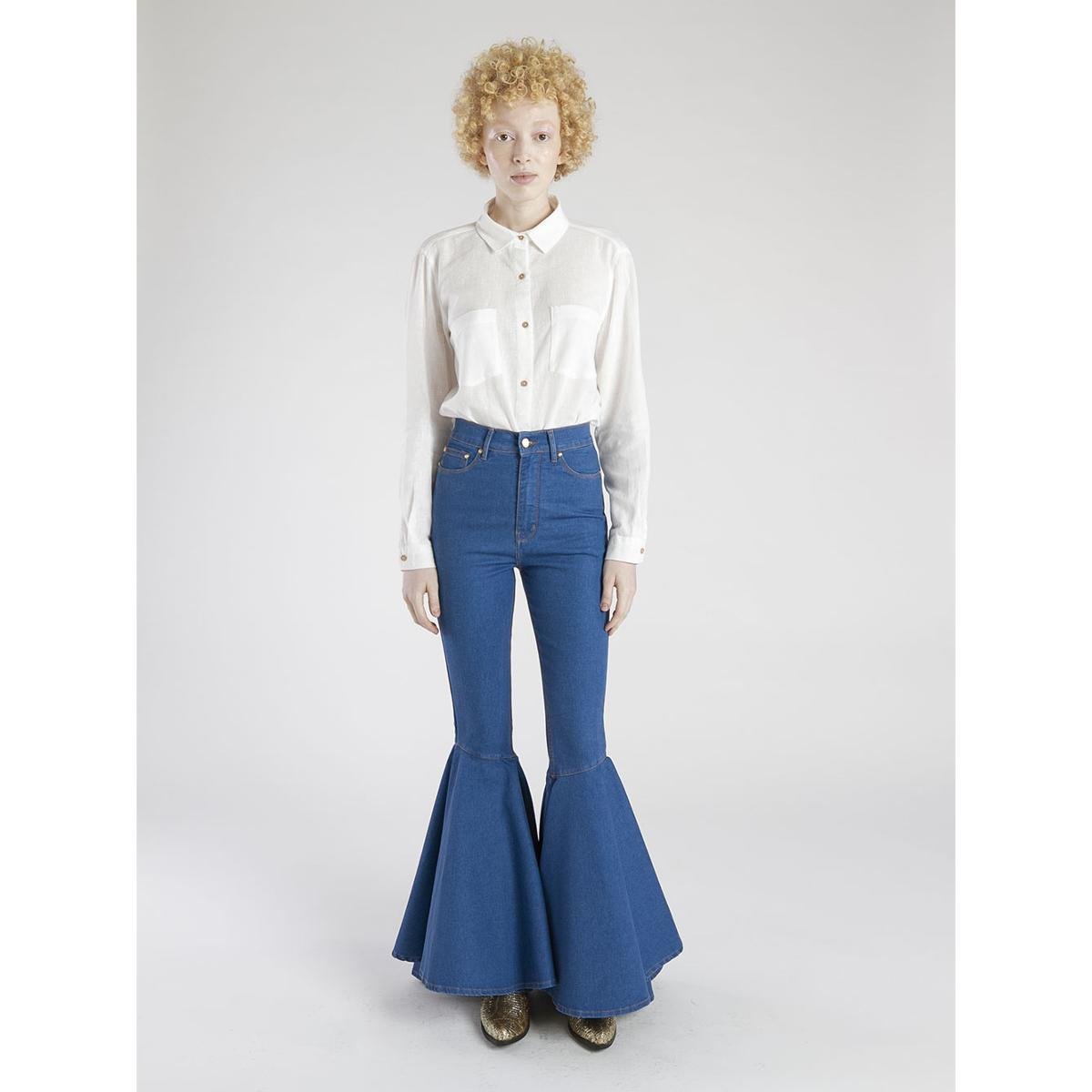 calça jeans azul royal feminina