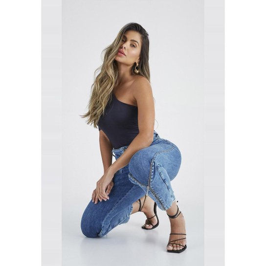 Calça Jeans Express Mom Giulia - Azul Menor preço em Calça Jeans Express Mom Giulia - Azul