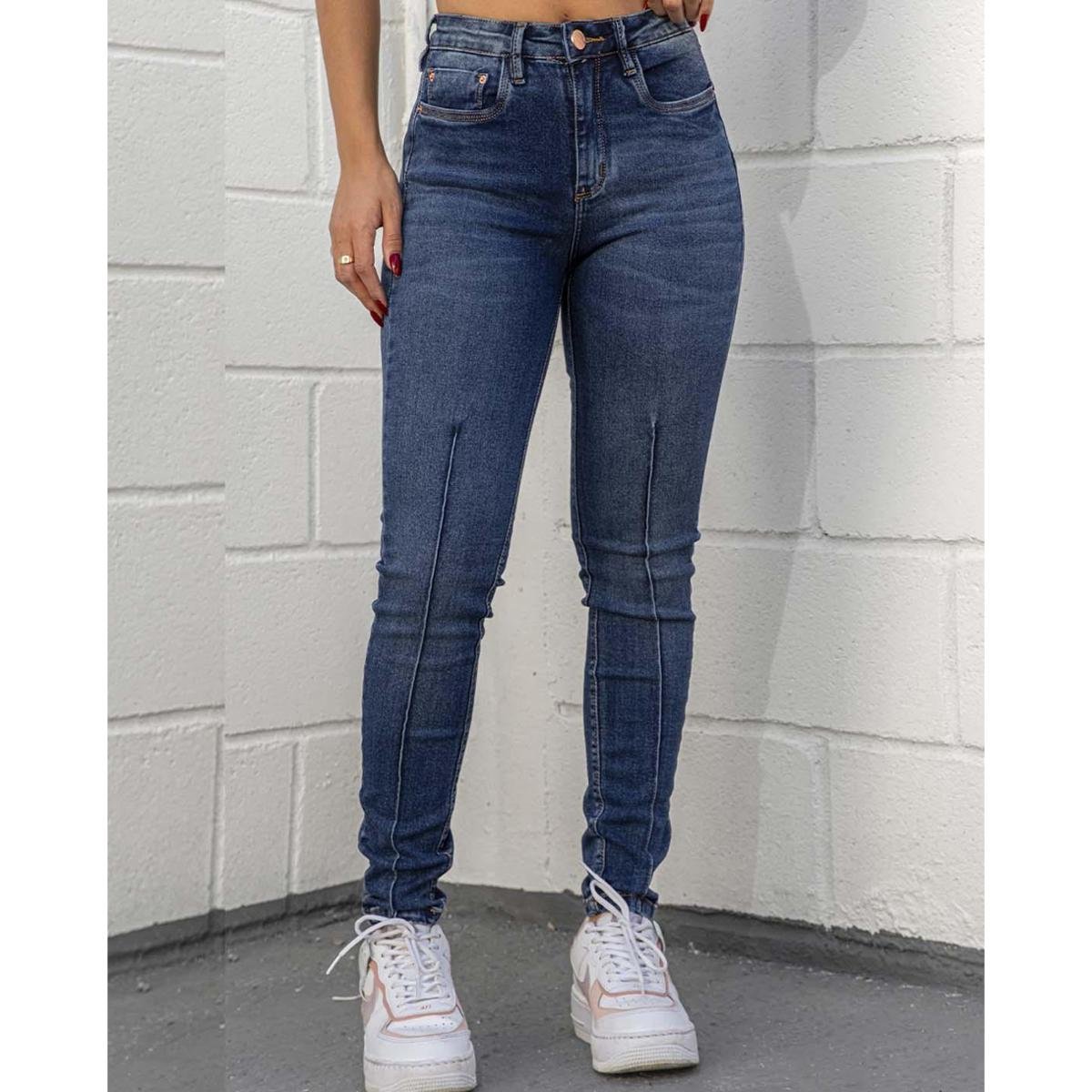 Calça Jeans Feminina Intermediária Extreme Power com Nervura Frontal Na
