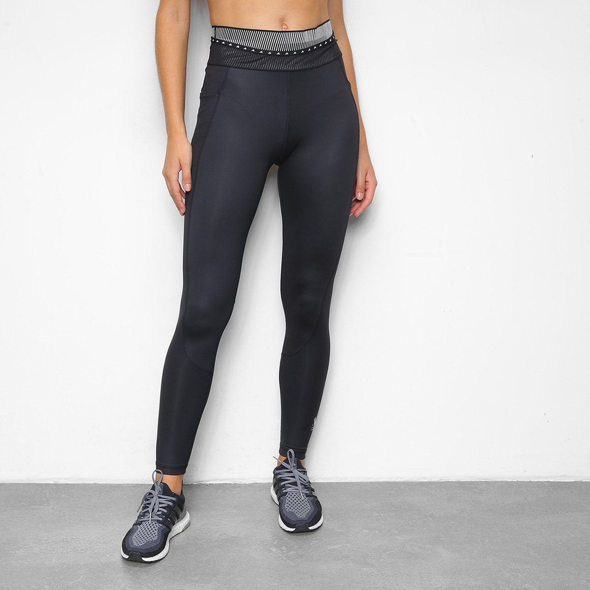 calça legging preta adidas