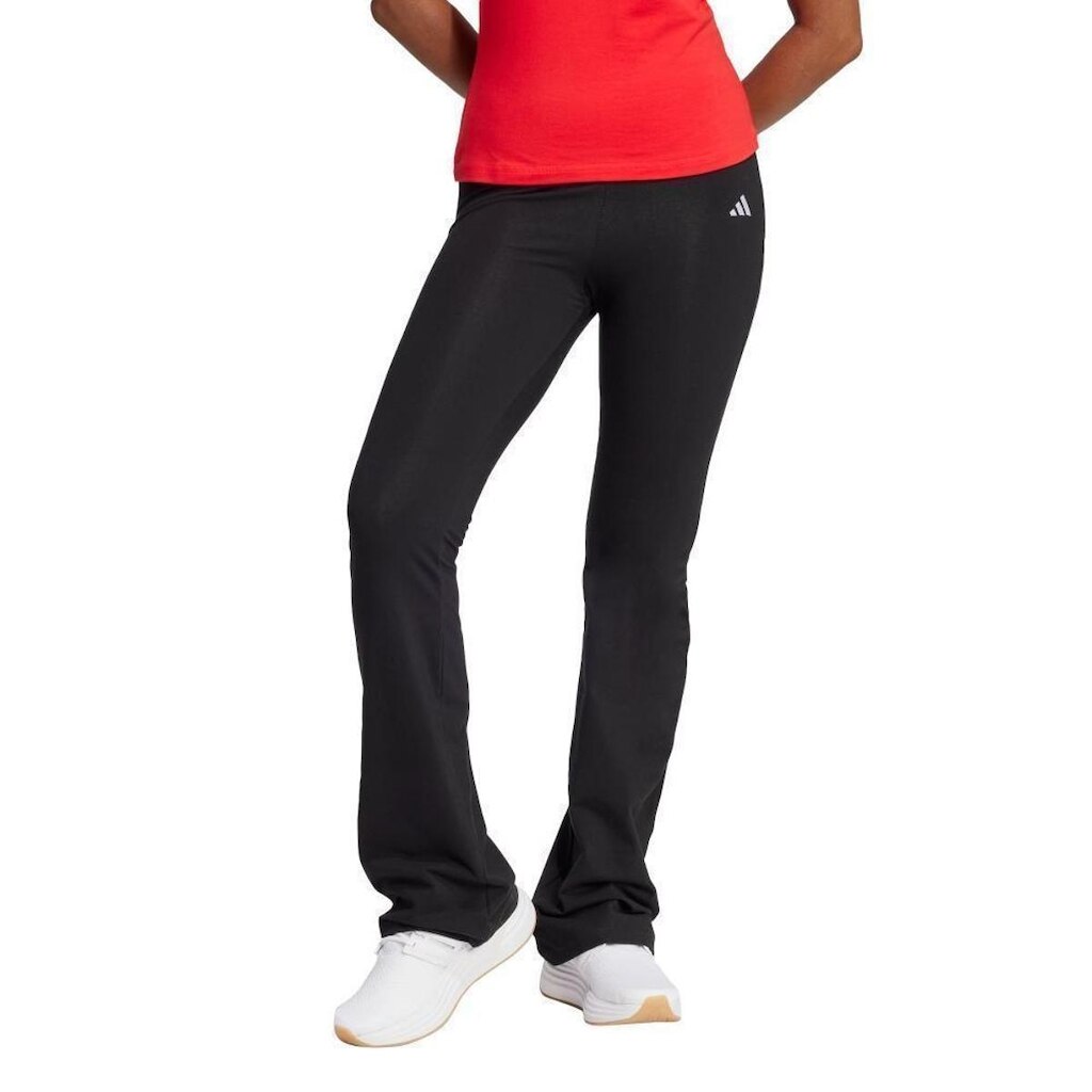 Calça Legging Adidas Flare Essentials com Logo Pequeno Feminina