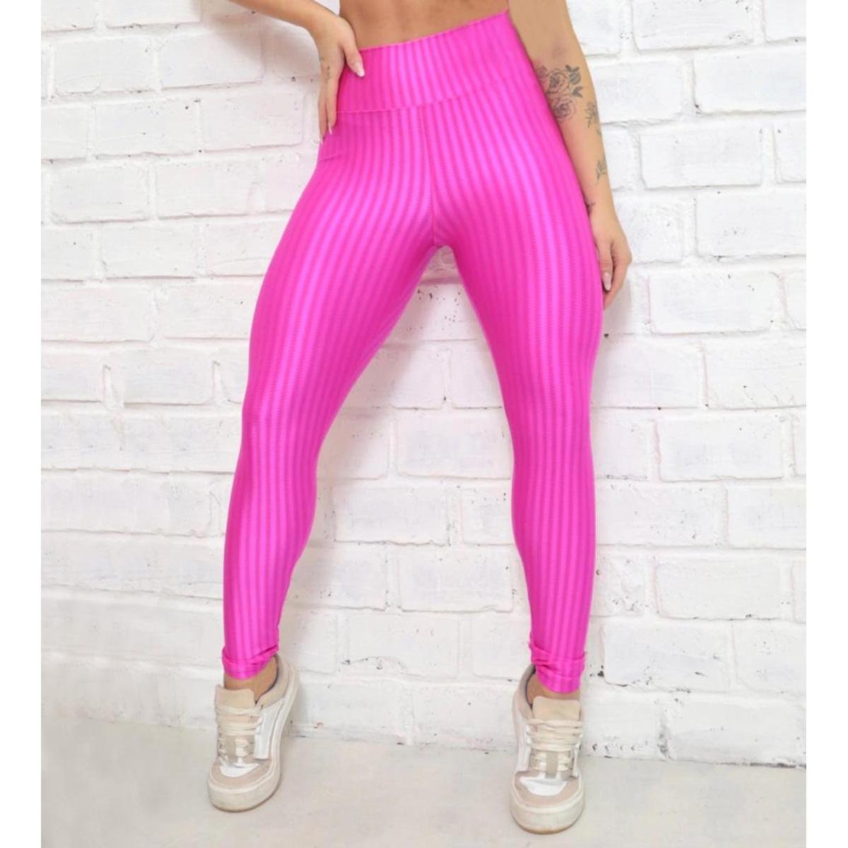 Calça Legging Basico Em Poliamida 3D Listrada Cintura Alta Fitness Feminina Menor preço em Calça Legging Basico Em Poliamida 3D Listrada Cintura Alta Fitness Feminina