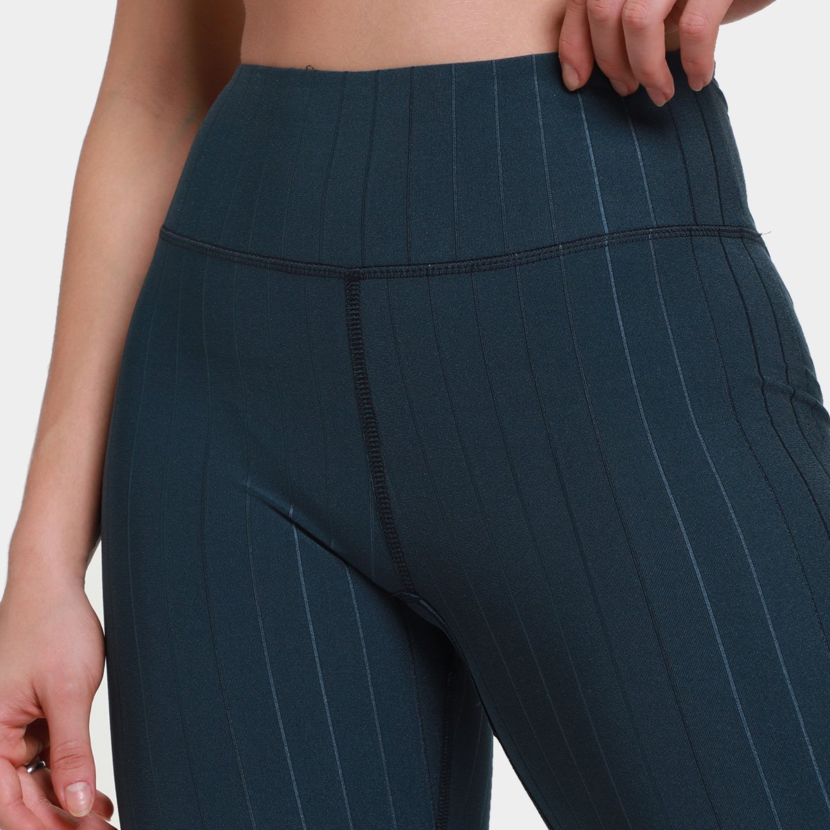 Calça Legging Fila Pinstripes Flow II Feminina - 2