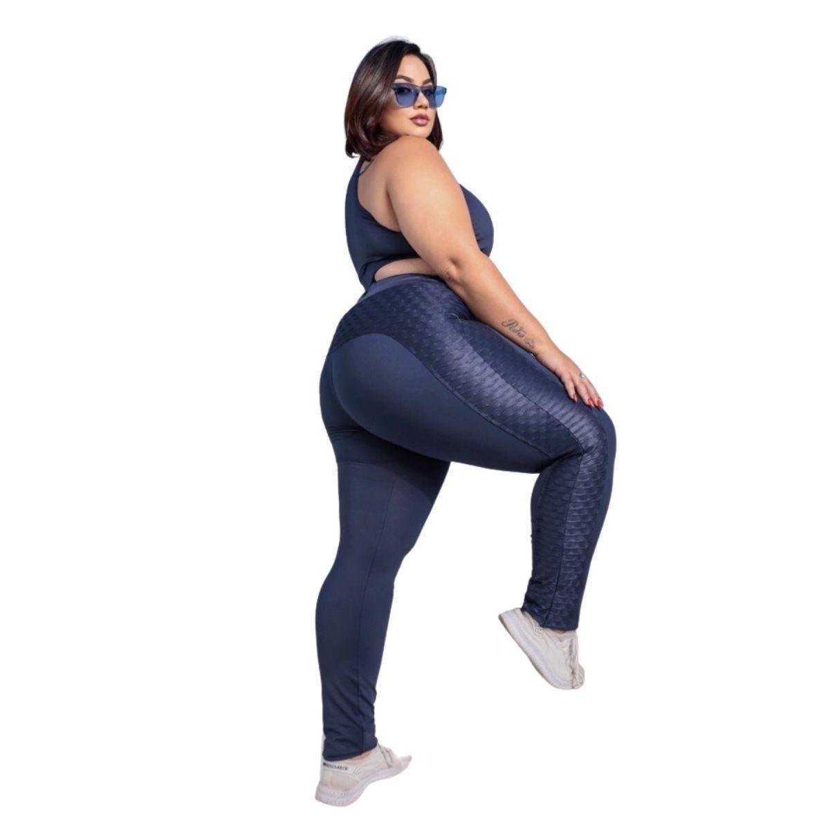 Calça Legging Montaria Plus Size Cirrê Empina Bumbum Suplex Menor preço em Calça Legging Montaria Plus Size Cirrê Empina Bumbum Suplex