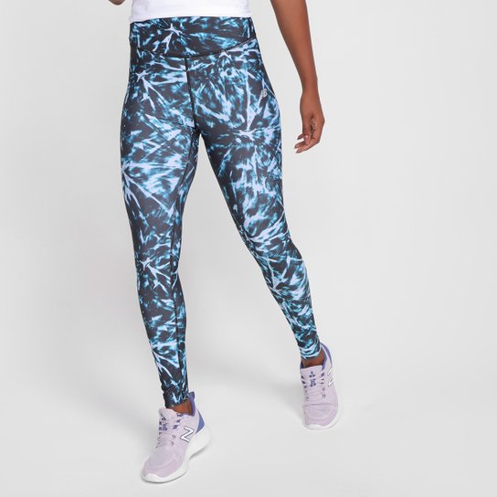 Calça Legging New Balance 2.5In Accelerate Feminina - Azul Menor preço em Calça Legging New Balance 2.5In Accelerate Feminina - Azul