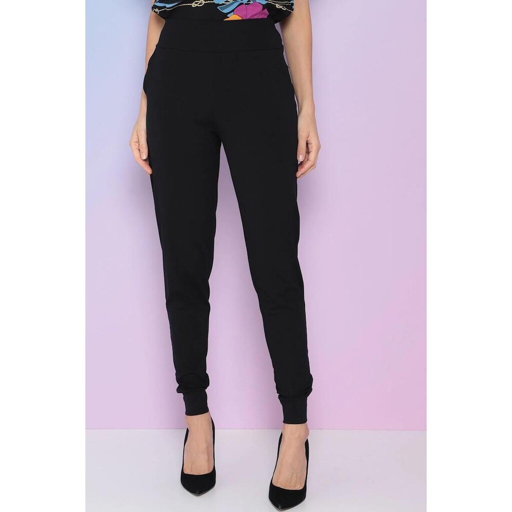 Calça Maria Paes Jogger Preta