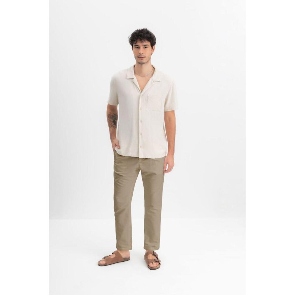 Calça masculina em viscose Essendi