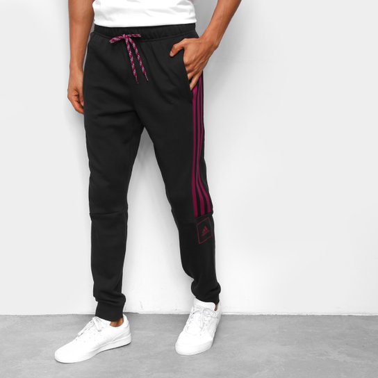 Calça Moletom Adidas 3 Stripes Masculina - Preto e Roxo Menor preço em Calça Moletom Adidas 3 Stripes Masculina - Preto e Roxo
