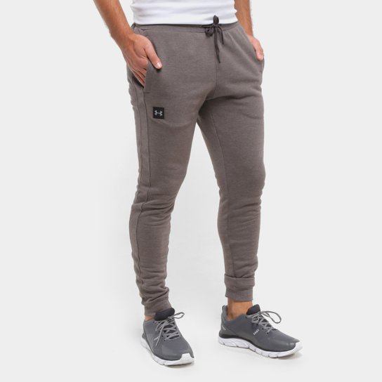 Calça Moletom Jogger Under Armour Rival Fleece Masculina - Cinza e Preto Menor preço em Calça Moletom Jogger Under Armour Rival Fleece Masculina - Cinza e Preto