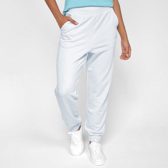 Calça Moletom Puma Ess+ Embroidery High-Waist Tr Cl Feminina - Off White Menor preço em Calça Moletom Puma Ess+ Embroidery High-Waist Tr Cl Feminina - Off White