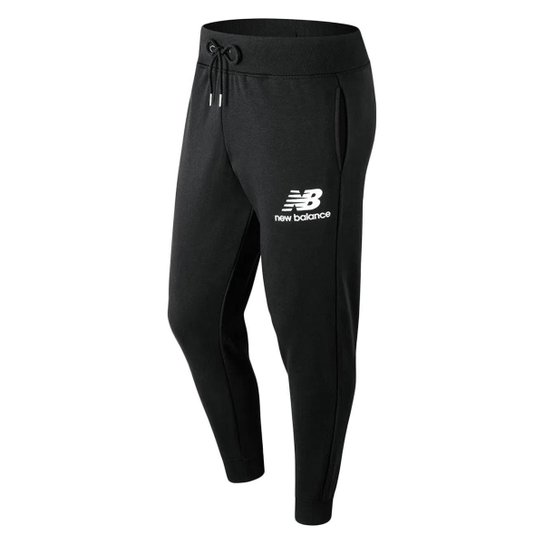 Calça New Balance Masculina Moletom Jogger Stacked Logo Preta - Preto Menor preço em Calça New Balance Masculina Moletom Jogger Stacked Logo Preta - Preto