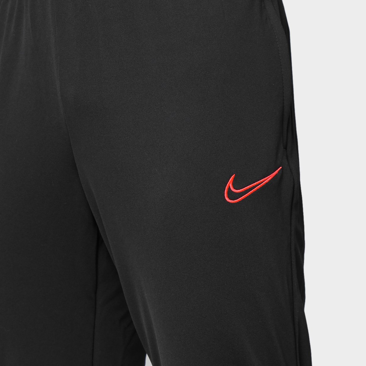 calça vermelha nike