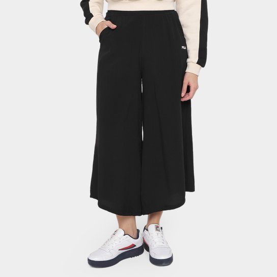 Calça Pantacourt Fila Summer Feels Cintura Alta Feminina - Preto é ruim? Calça Pantacourt Fila Summer Feels Cintura Alta Feminina - Preto é boa?