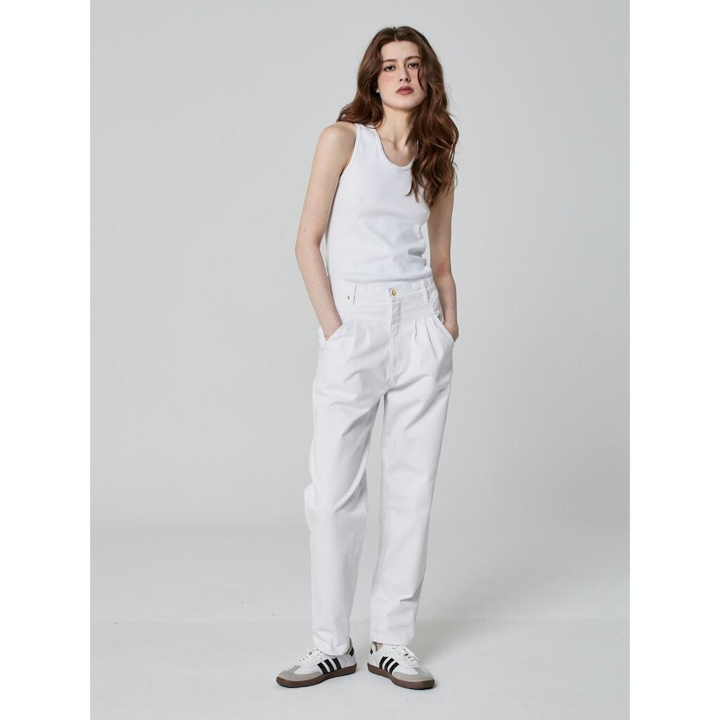 CALÇA PREGAS BRANCA