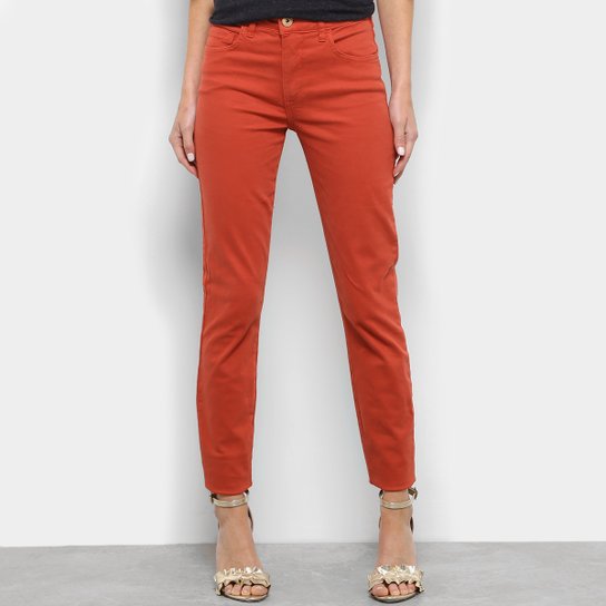 Calça Sarja Skinny Forum Marisa Cintura Média Feminina - Vermelho Menor preço em Calça Sarja Skinny Forum Marisa Cintura Média Feminina - Vermelho