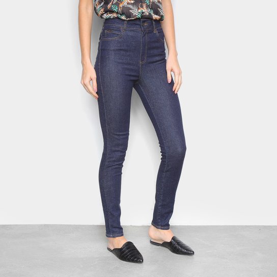 Calça Skinny Jeans Colcci Karen Cintura Média Feminina - Azul é ruim? Calça Skinny Jeans Colcci Karen Cintura Média Feminina - Azul é boa?