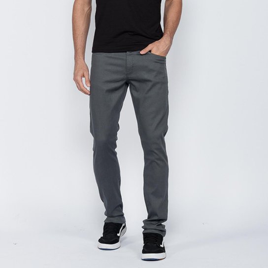 Calça Slim Macaw Sarja Conforto Vint Masculina - Cinza Menor preço em Calça Slim Macaw Sarja Conforto Vint Masculina - Cinza