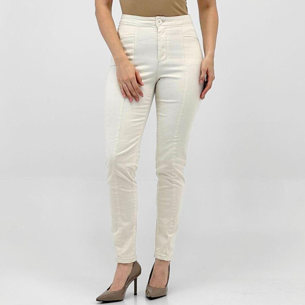 Calça Specific Jeans Skinny em Tecido Feminina