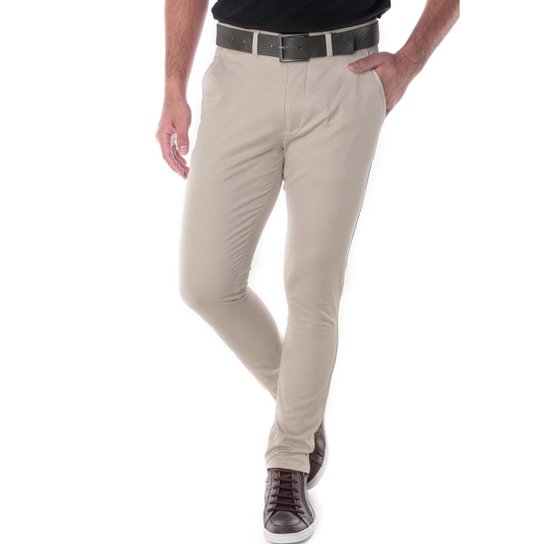Calça Traymon Sarja Chino Skinny Masculina - Bege Menor preço em Calça Traymon Sarja Chino Skinny Masculina - Bege