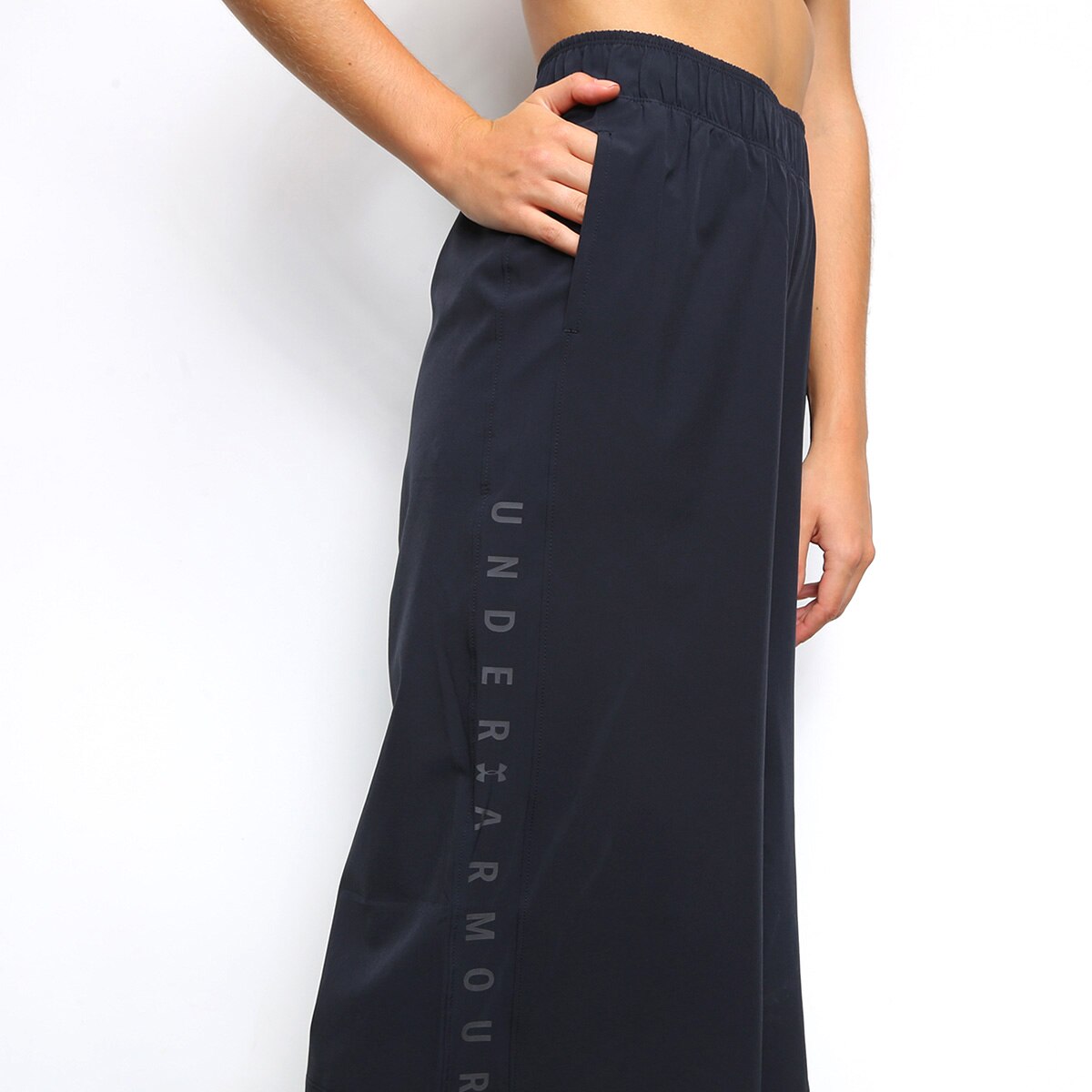 Calça Under Armour Cropped Woven Wide Leg Feminina - 2