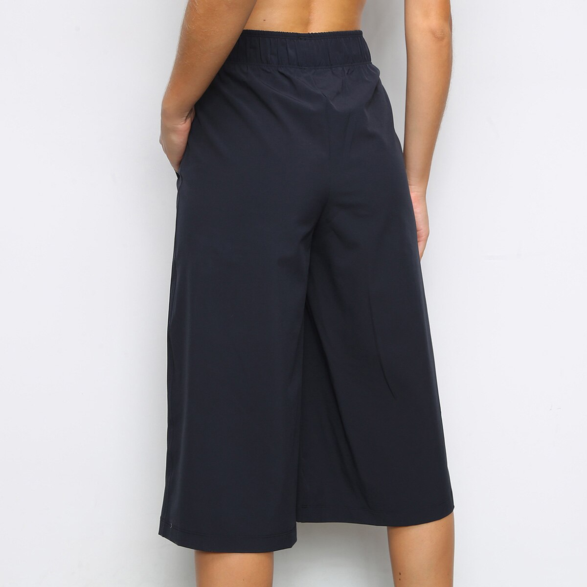 Calça Under Armour Cropped Woven Wide Leg Feminina - 3