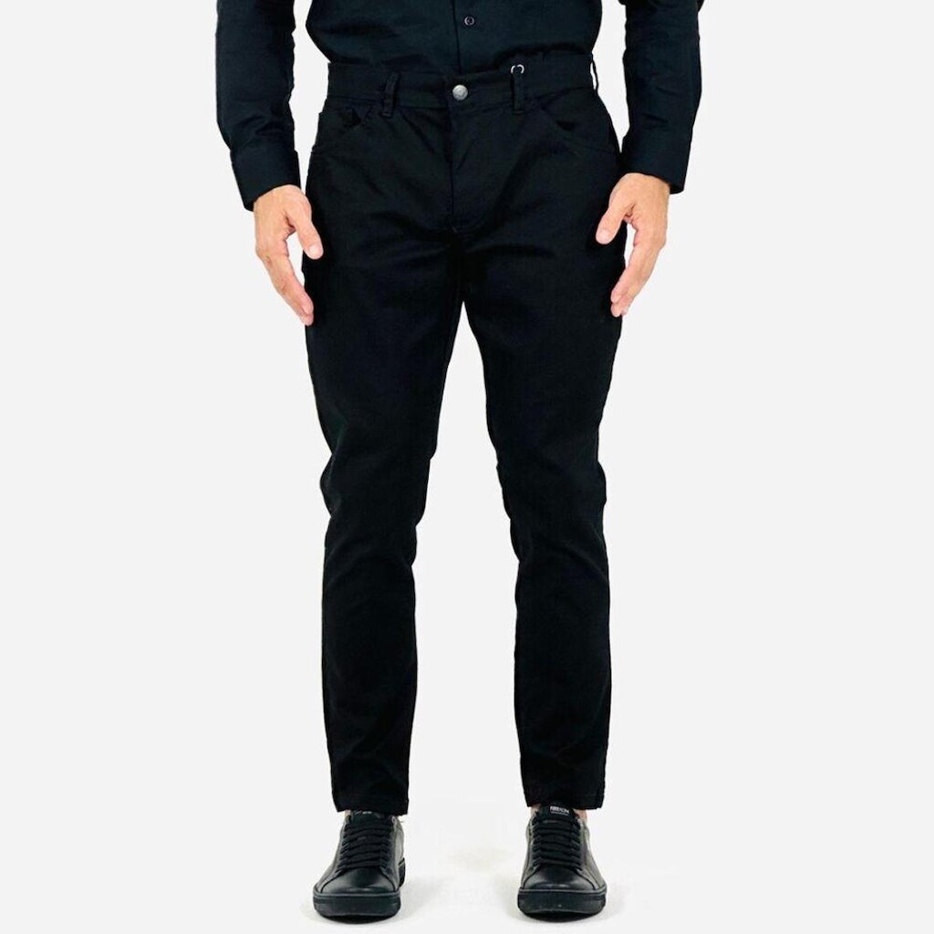 Calça Young Style Skinny em Sarja Masculina