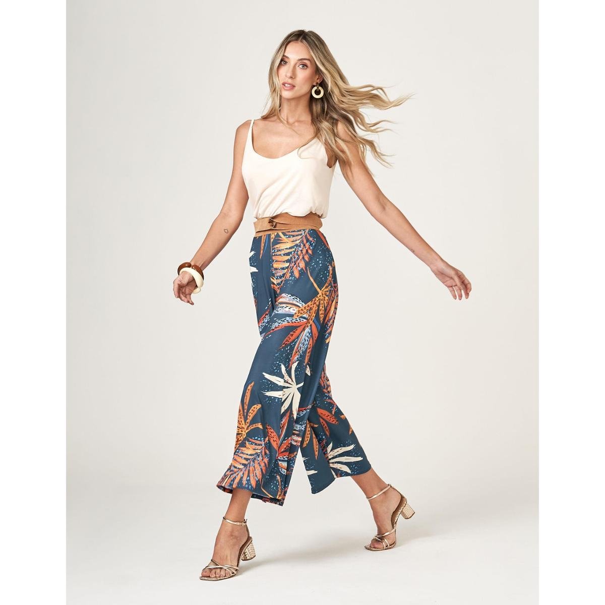 Calça Zinzane Feminina Pantacourt Giane M - AZUL Menor preço em Calça Zinzane Feminina Pantacourt Giane M - AZUL