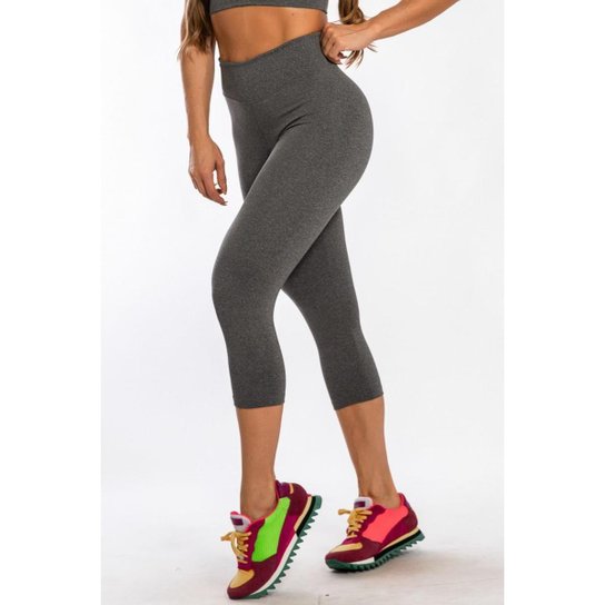 Calças Corsário Ginastica Feminino Suplex Fitness Academia Pronta Entrega - Cinza Menor preço em Calças Corsário Ginastica Feminino Suplex Fitness Academia Pronta Entrega - Cinza