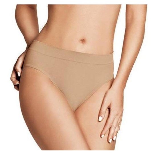 Calcinha Loba Clássica Basica Lupo Sem Costura 40300-001 - Natural. Menor preço em Calcinha Loba Clássica Basica Lupo Sem Costura 40300-001 - Natural.