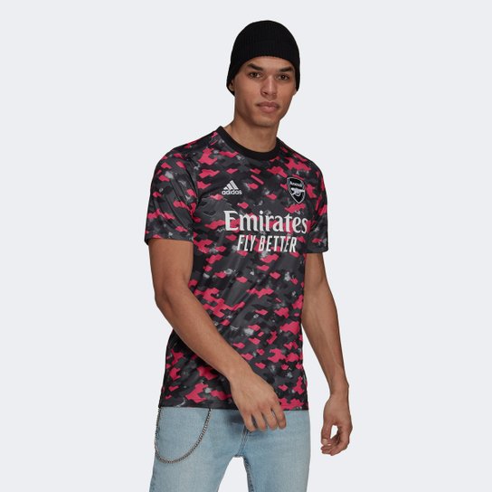 Camisa Arsenal Pré-Jogo 21/22 Adidas Masculina - Pink+Preto Menor preço em Camisa Arsenal Pré-Jogo 21/22 Adidas Masculina - Pink+Preto
