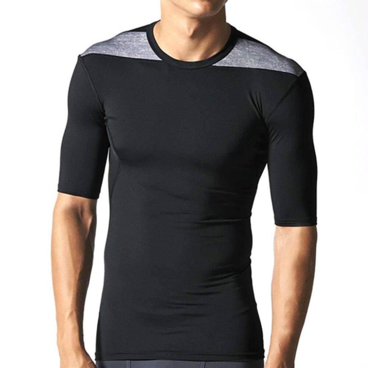 Camisa Compressão Adidas Techfit Running D82011 Menor preço em Camisa Compressão Adidas Techfit Running D82011