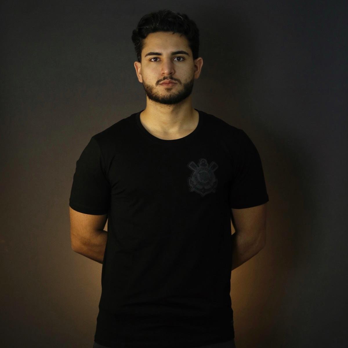 Camisa Corinthians All Black Algodão Masculina Menor preço em Camisa Corinthians All Black Algodão Masculina
