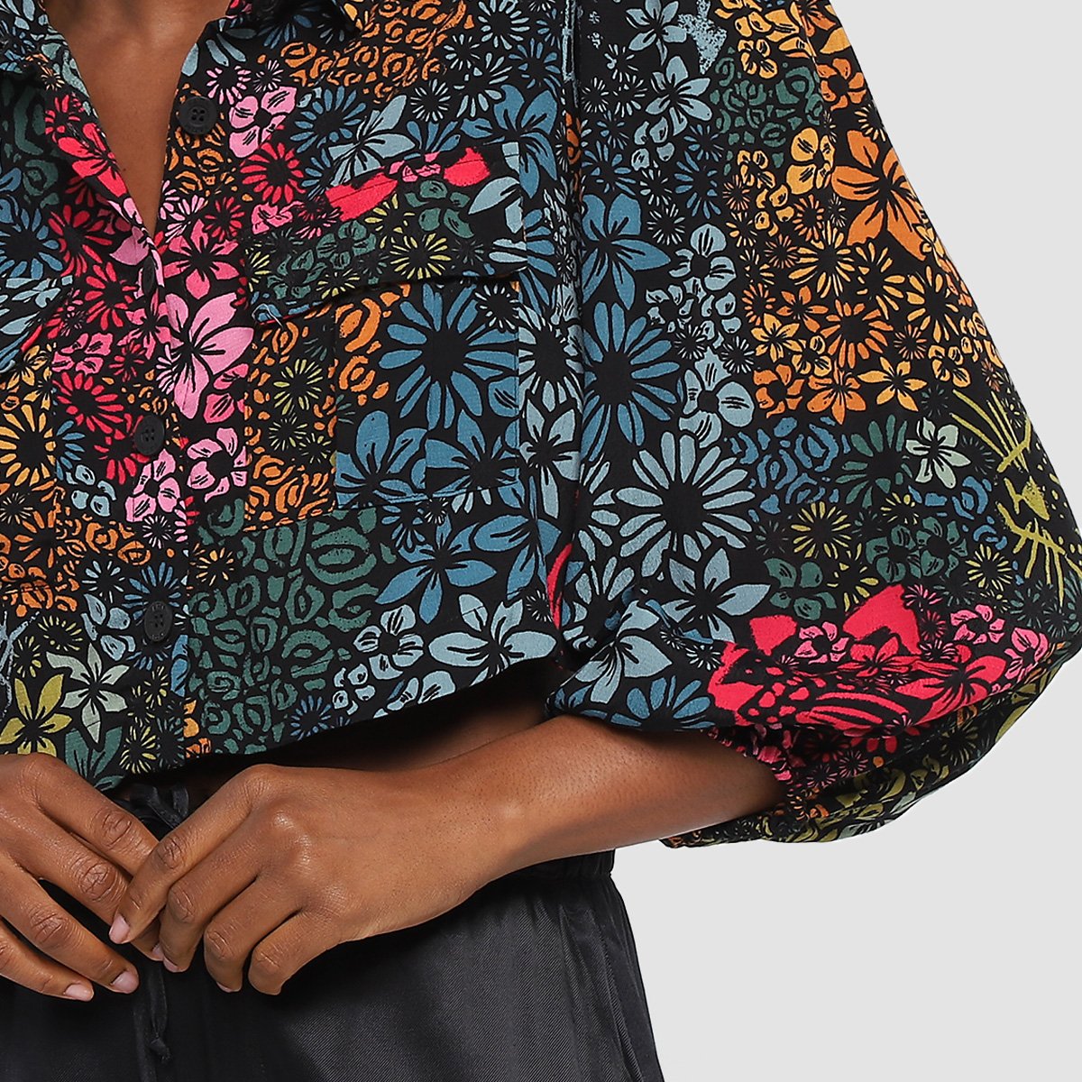 Camisa Cropped Farm Onça Flor Manga 3/4 Feminina - 4