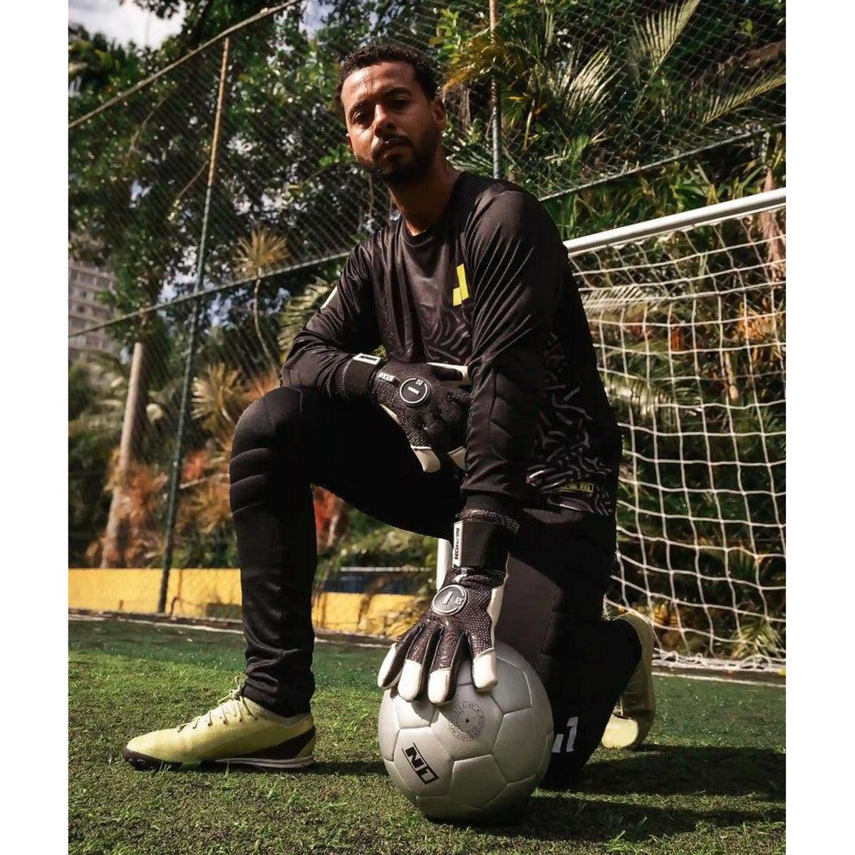 Camisa de Goleiro N1 Manga Longa com Proteções - Amarelo | Netshoes
