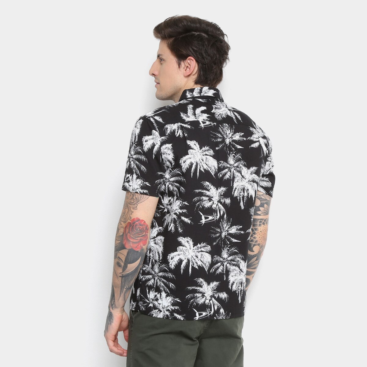 camisa masculina estampa tropical