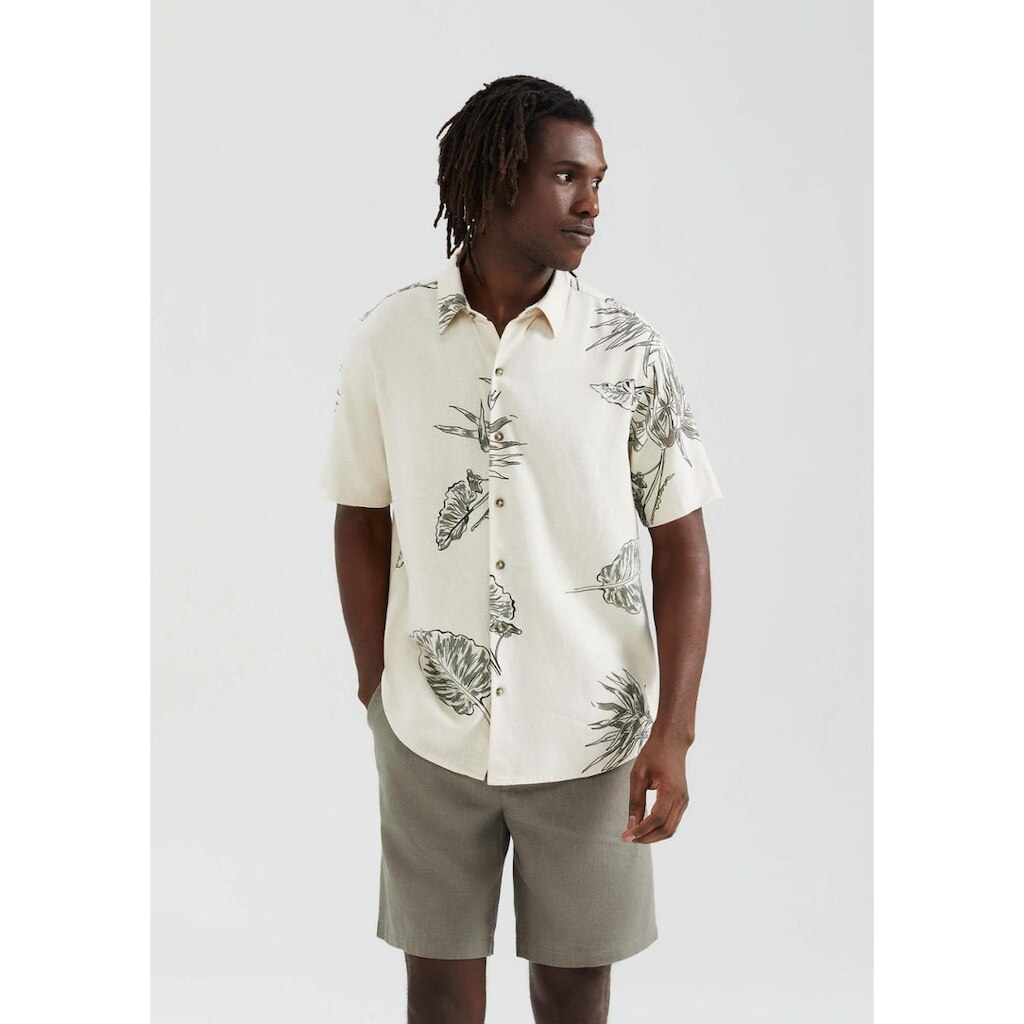 Camisa Masculina Manga Curta Estampada Em Linho