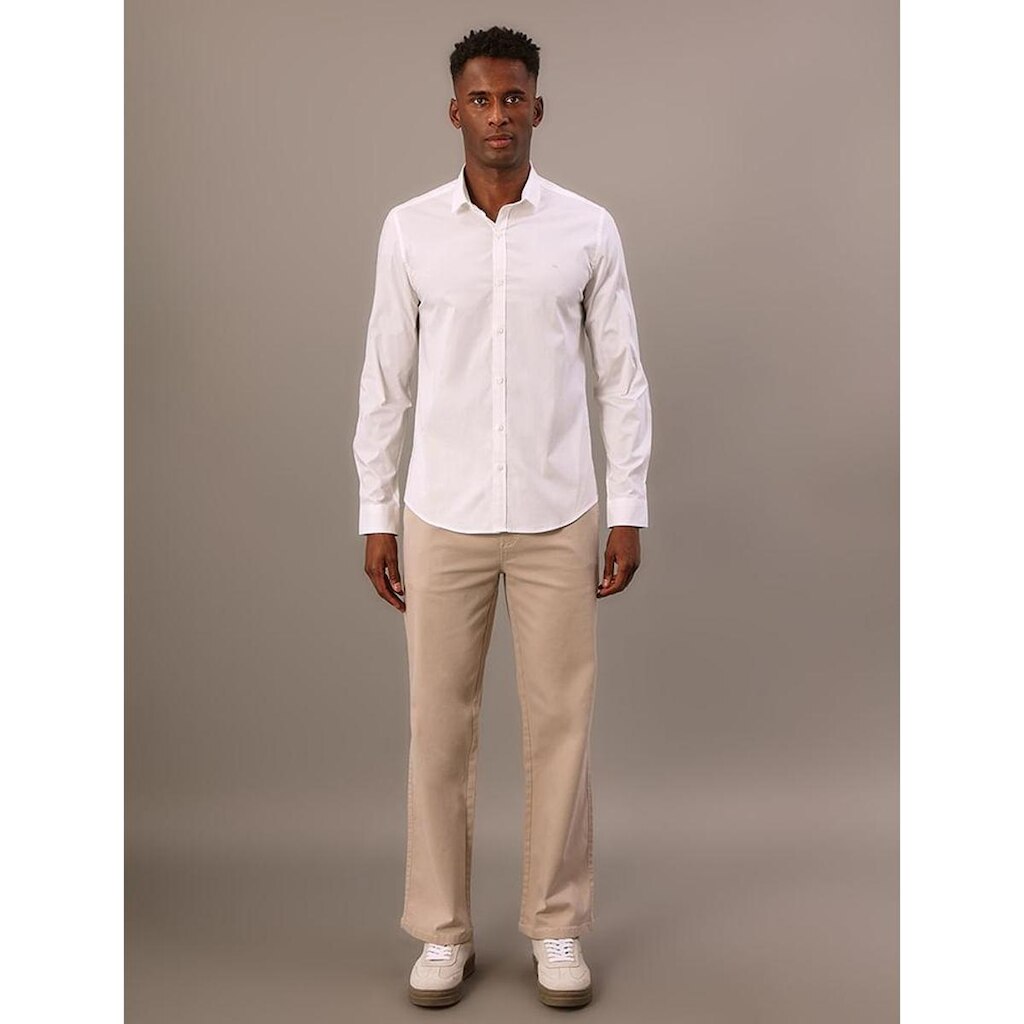Camisa Masculina Slim Básica de Manga Longa Calvin Klein - Branco