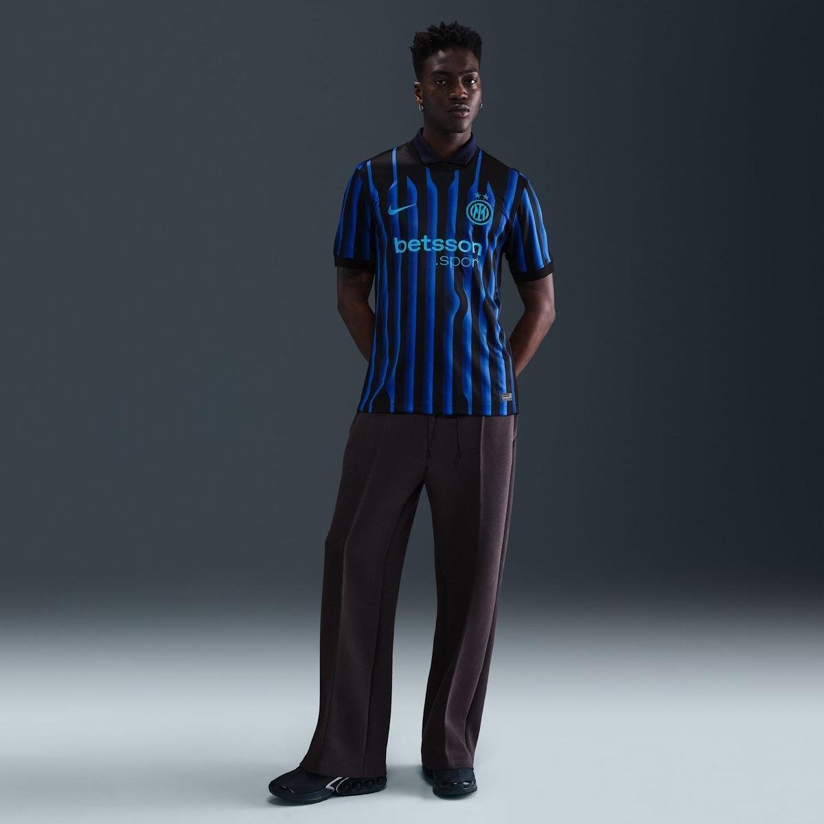 Camisa Nike Inter de Milão I 2025/26 Torcedor Pro Masculina - Azul