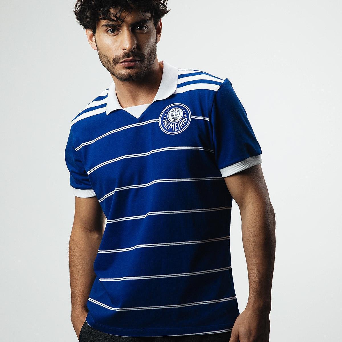 Camisa Palmeiras Retrô Goleiro 1989 Manga Curta Masculina Menor preço em Camisa Palmeiras Retrô Goleiro 1989 Manga Curta Masculina