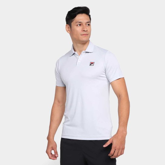 Camisa Polo Fila Action III Masculina - Branco+Chumbo Menor preço em Camisa Polo Fila Action III Masculina - Branco+Chumbo