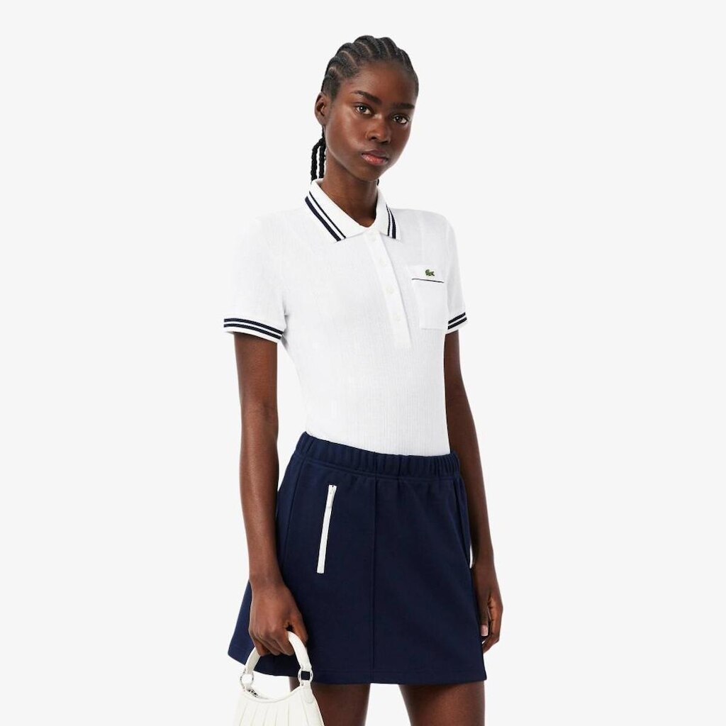 Camisa Polo Lacoste Canelada — Modelagem Ajustada Feminina