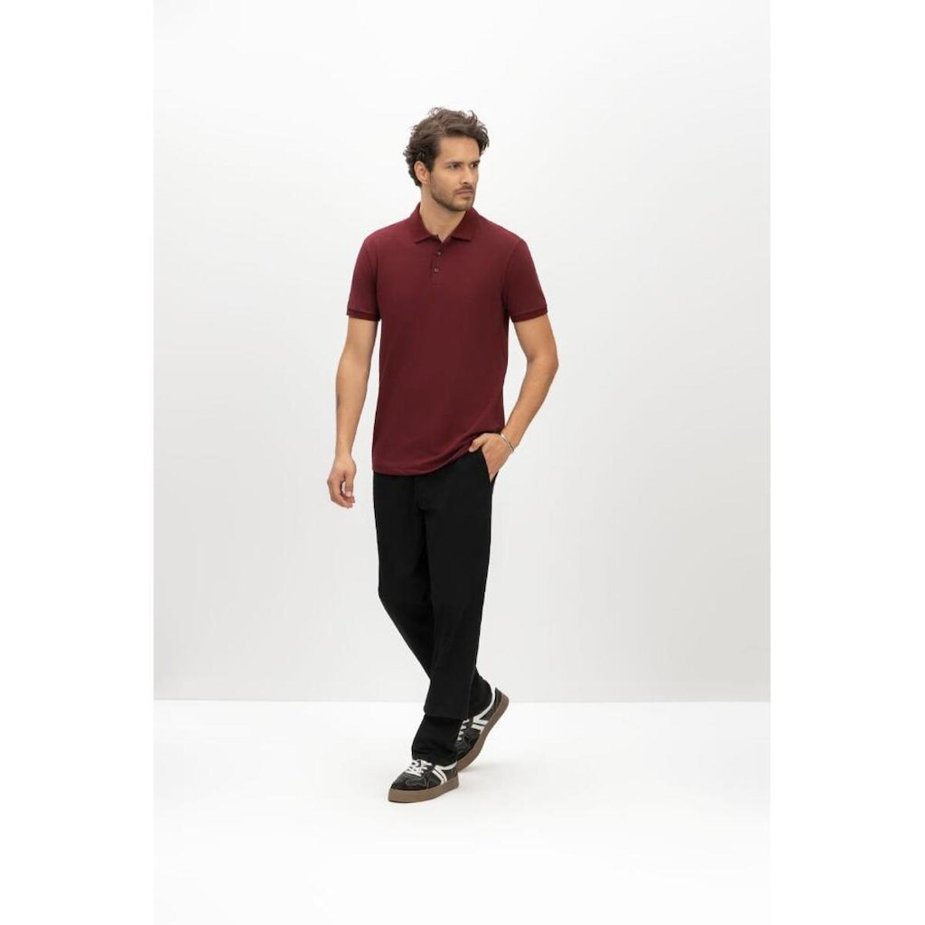 Camisa polo masculina em piquet Essendi