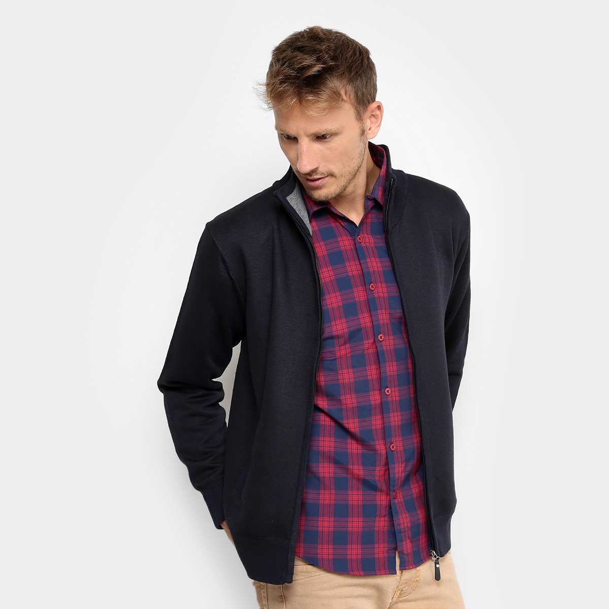 roupa social masculina com blazer