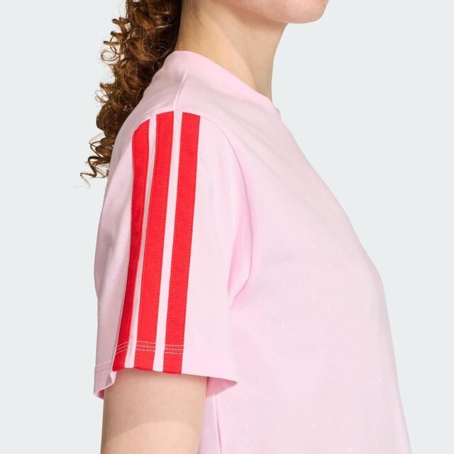 Camiseta Adidas 3 Stripes Logo Feminina