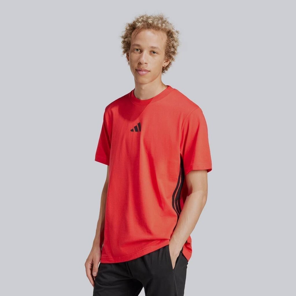 Camiseta Adidas 3 Stripes Vermelha e Preta