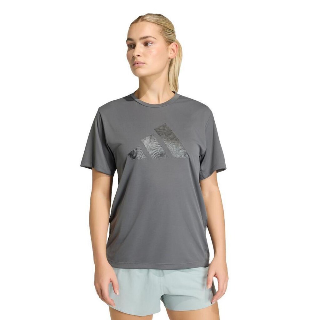 Camiseta adidas Adi365 Running Essentials Brand Love Feminino