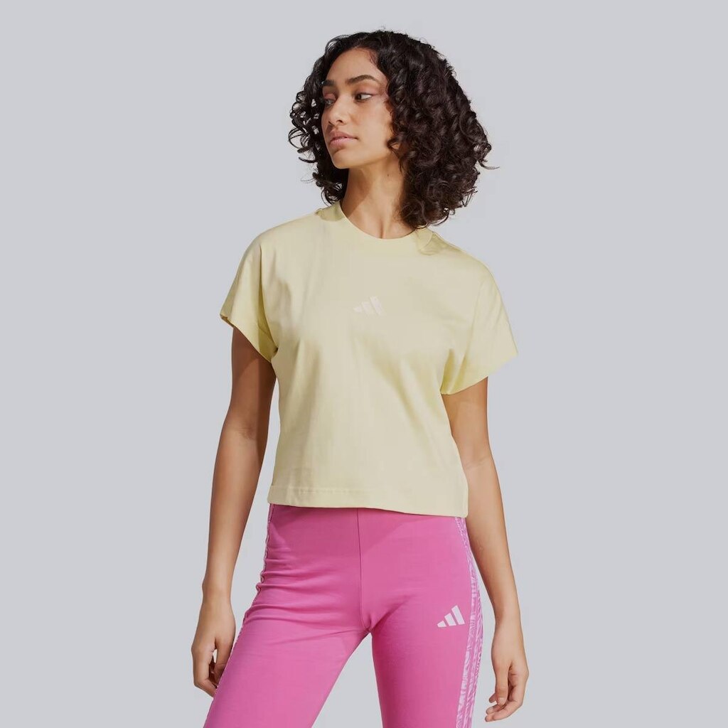 Camiseta Adidas ALL SZN  Feminina