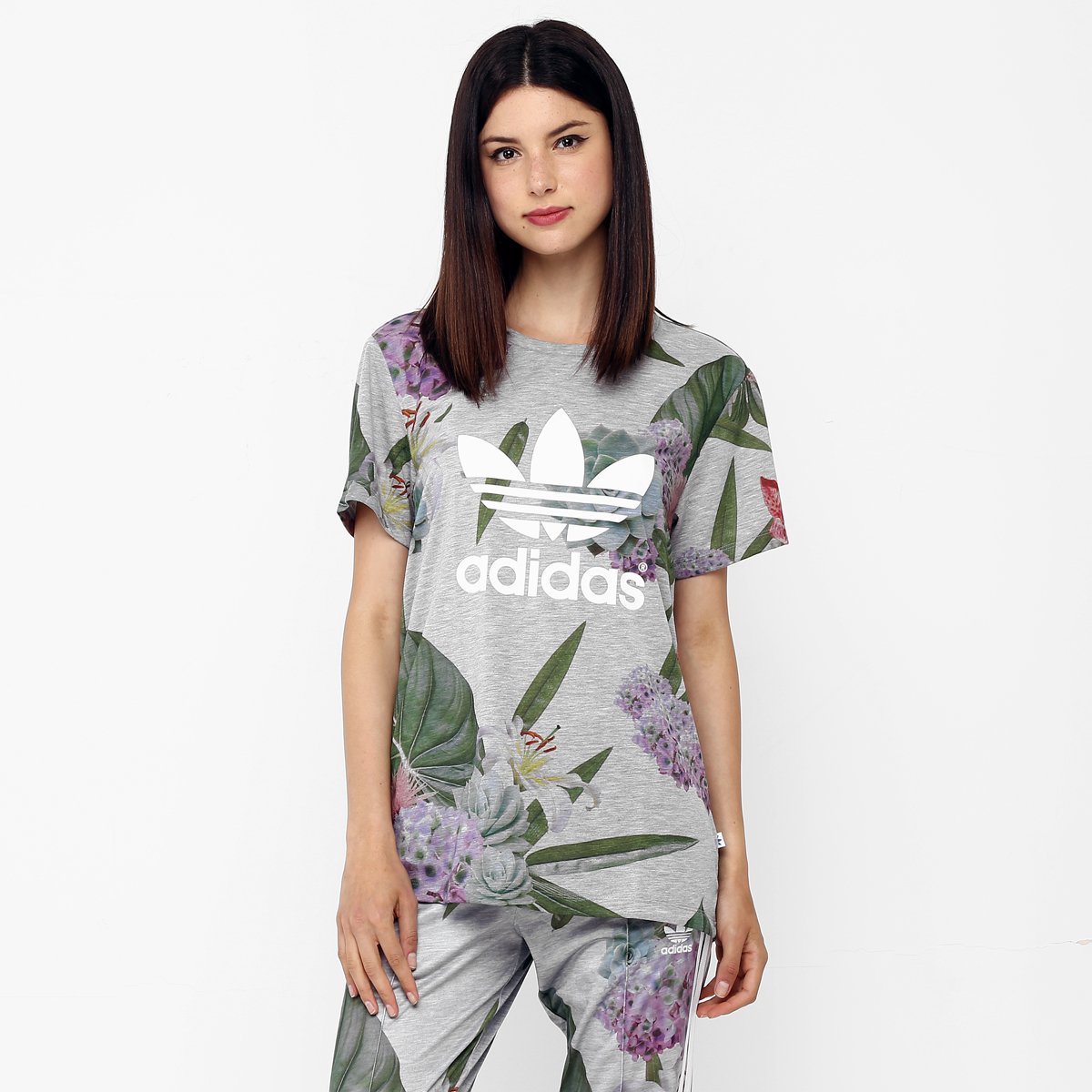 camiseta adidas boyfriend trefoil camiseta adidas boyfriend trefoil