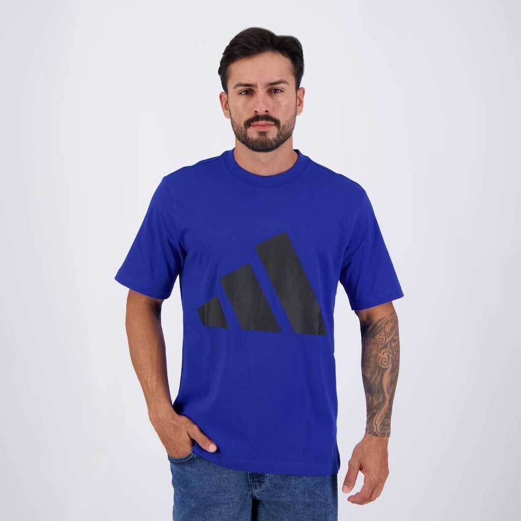 Camiseta Adidas Big Logo Azul e Preta