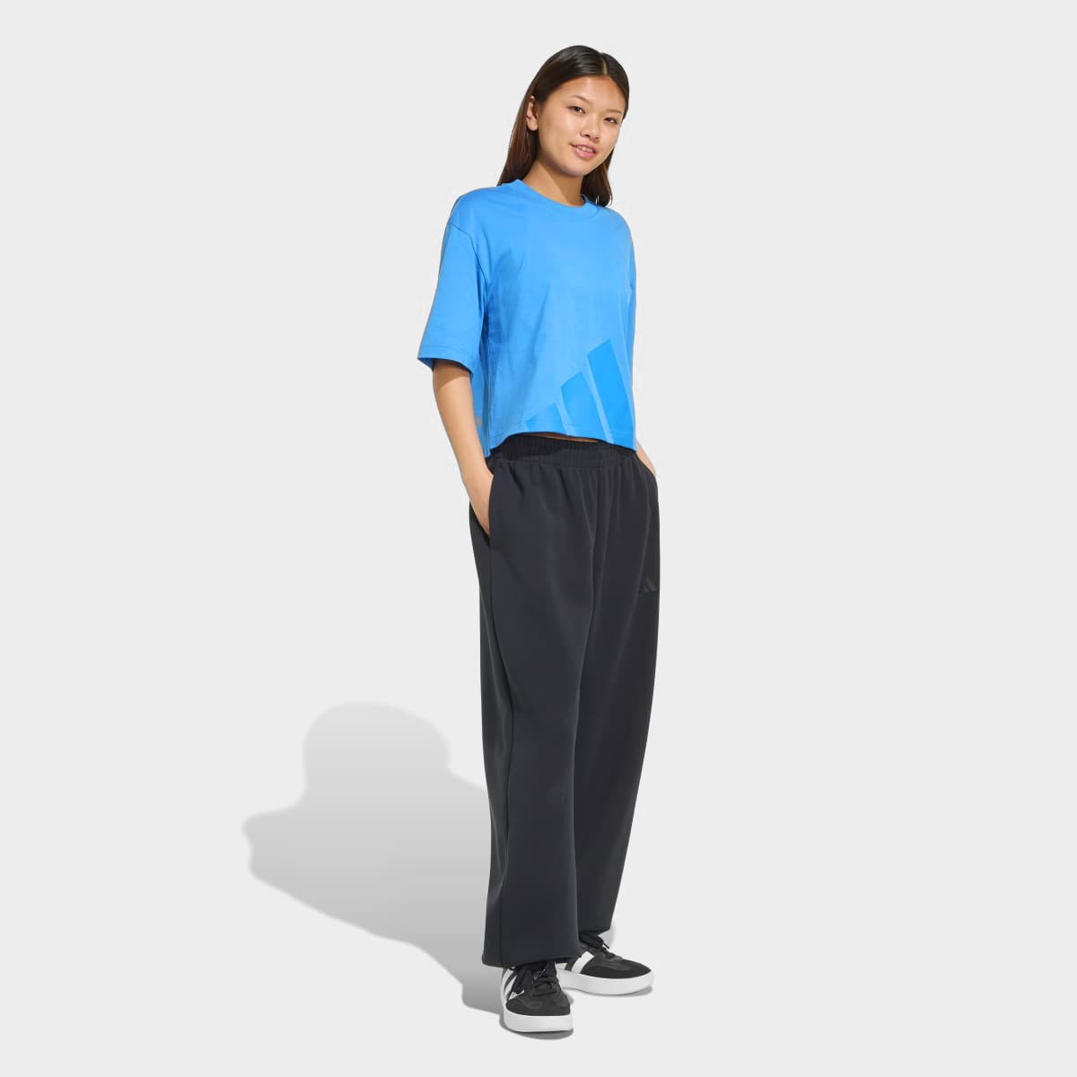 Camiseta Adidas Bl Sj Bf T Feminina - 4